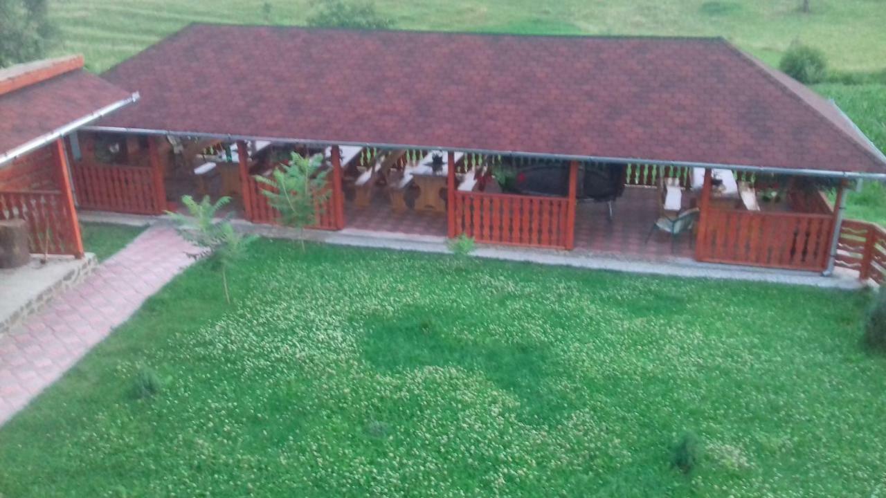 Casa Leonardo Hateg Ngoại thất bức ảnh